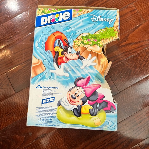 Disney Mickey and Friends 3 oz. Dixie Cup Drink Dispenser - Picture 5 of 5